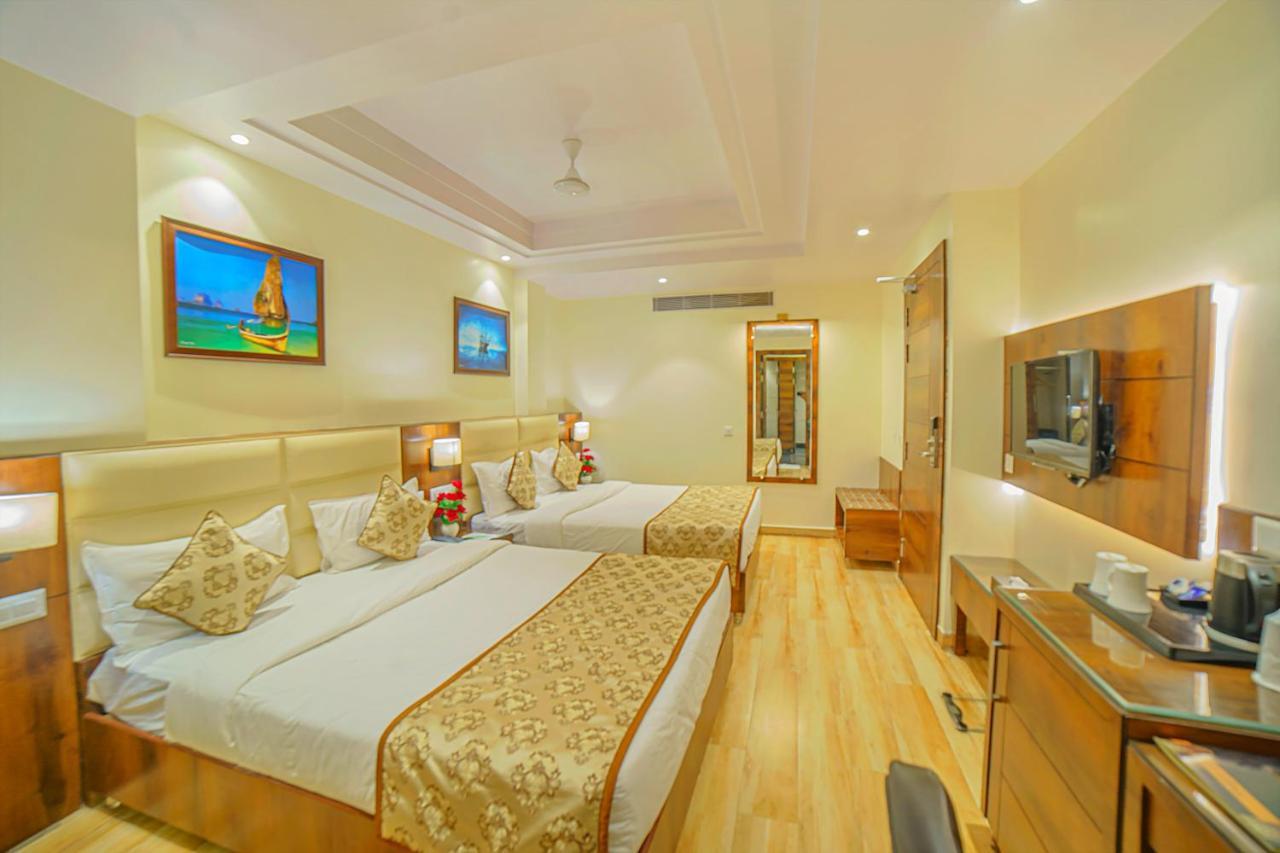 Hotel Hira Inn-10Mins From Railway Station & Bus Station Prayagraj Exterior foto